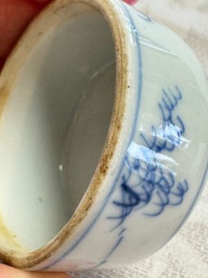 A Chinese blue and white 'Elegant Beauties' tea caddy and cover, artemisia leaf mark, Kangxi — photo 8