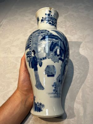 A Chinese blue and white 'Elegant Beauties' vase, Jiajing mark, Kangxi — 照片 3