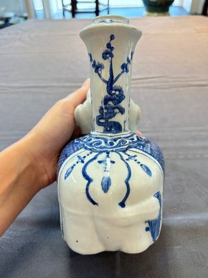 A Chinese blue and white 'elephant' kendi, Wanli — photo 5