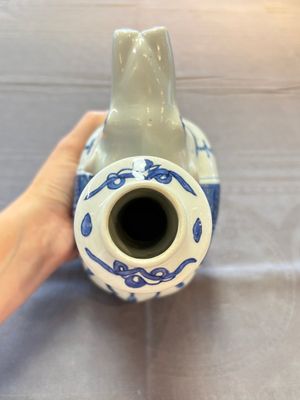 A Chinese blue and white 'elephant' kendi, Wanli — photo 6