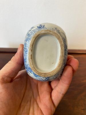 A Chinese blue and white-enamelled 'pheasants' vase, 19/20th C. — 照片 6