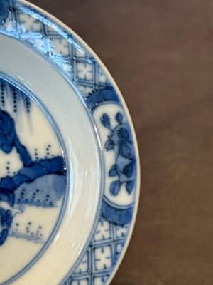 A Chinese blue and white 'erotic' cup and saucer, Kangxi — 照片 13