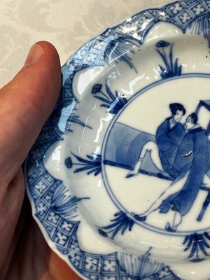 A Chinese blue and white 'Erotic Subject' saucer, Chenghua mark, Kangxi — photo 8