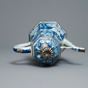 A Chinese blue and white 'Europa and the bull' silver-mounted coffee pot, Kangxi — 照片 8