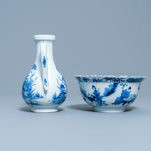 A Chinese blue and white ewer and a 'tiger' bowl, Kangxi mark and of the period — photo 3
