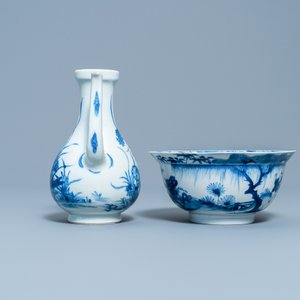 A Chinese blue and white ewer and a 'tiger' bowl, Kangxi mark and of the period — photo 5
