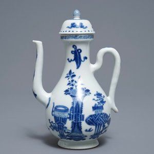 A Chinese blue and white ewer and cover with 'antiquities' design, Kangxi — photo 1