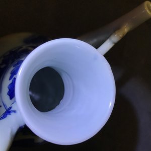 A Chinese blue and white ewer, Transitional period — 照片 18
