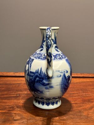 A Chinese blue and white ewer with figures in a landscape, Transitional period — photo 4