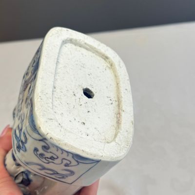 A Chinese blue and white figure of a Daoist deity — photo 8