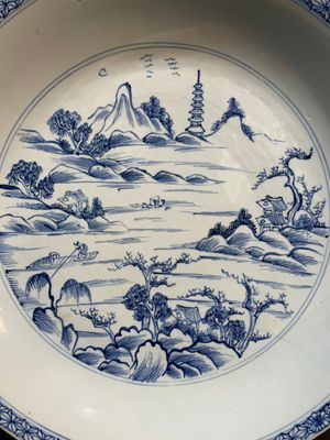 A Chinese blue and white 'fine landscape' dish, Yongzheng — photo 2