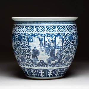 A Chinese blue and white fish bowl with narrative design, 19th C. — photo 3