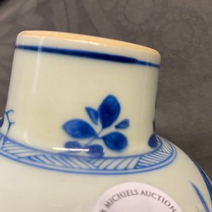A Chinese blue and white five-piece garniture, Kangxi — 照片 33