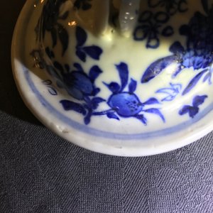 A Chinese blue and white five-piece garniture with dragons, Kangxi marks, 19th C. — 照片 10