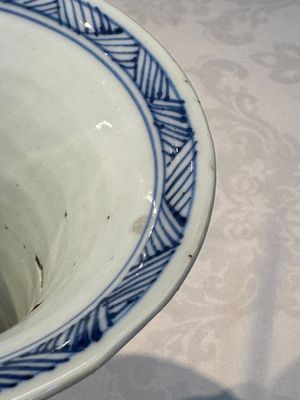 A Chinese blue and white five-piece garniture with floral design, Kangxi — foto 89