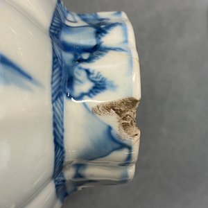 A Chinese blue and white five-piece 'landscape' garniture, Kangxi — 照片 30