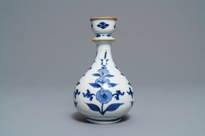 A Chinese blue and white floral huqqa base, Kangxi
