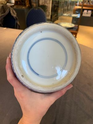 A Chinese blue and white 'flower scrolls' rouleau vase, Kangxi — foto 7