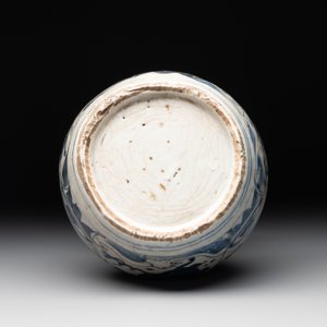 A Chinese blue and white 'flying horse' double gourd vase, Wanli — photo 6