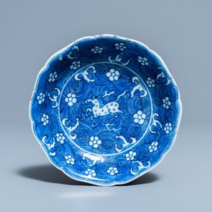 A Chinese blue and white 'galloping horse' dish, Jiajing mark, Kangxi — 照片 1