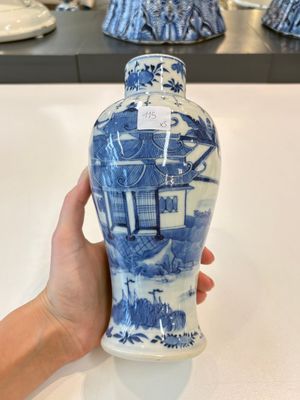 A Chinese blue and white garniture of five vases with landscape design, 19th C. — photo 15