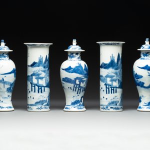 A Chinese blue and white garniture of five vases with river landscapes, 19th C. — photo 4