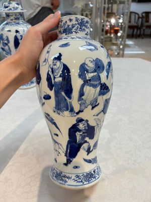 A Chinese blue and white garniture of four vases with figural design, Kangxi mark, 19th C. — photo 23