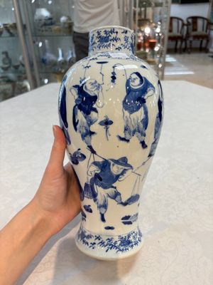 A Chinese blue and white garniture of four vases with figural design, Kangxi mark, 19th C. — photo 32