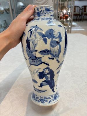 A Chinese blue and white garniture of four vases with figural design, Kangxi mark, 19th C. — photo 33