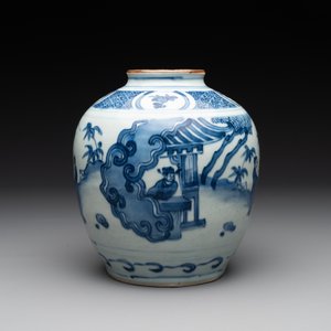 A Chinese blue and white globular vase with figures in a landscape, hare mark, Wanli — photo 4