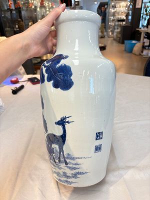 A Chinese blue and white 'He Lu Tong Chun 鶴鹿同春' vase, Tao Cheng Tang 陶成堂 mark, 18/19th C. — photo 2