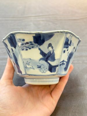 A Chinese blue and white hexagonal bowl and an octagonal bowl, Tianqi/Kangxi — foto 6
