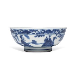 A Chinese blue and white 'Immortals' shallow bowl — photo 4