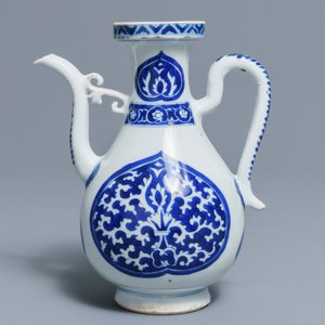A Chinese blue and white Islamic market jug, Kangxi — photo 3