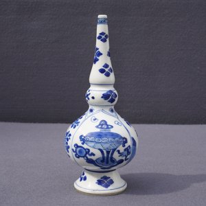 A Chinese blue and white Islamic market sprinkler, Kangxi — photo 8
