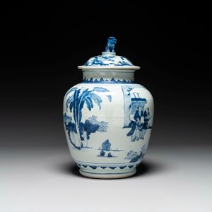 A Chinese blue and white 'Jia Guan Jin Jue 加官晉爵' vase and cover, Transitional period — foto 2
