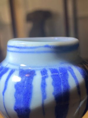 A Chinese blue and white jug with cranes among clouds, Chang Ming Fu Gui 長命富貴 mark, Ming — 照片 14