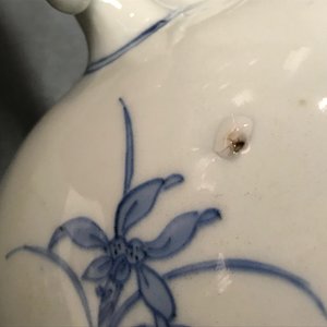 A Chinese blue and white jug with figurative medallions, Transitional period — photo 11