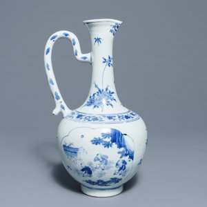 A Chinese blue and white jug with figurative medallions, Transitional period — photo 4