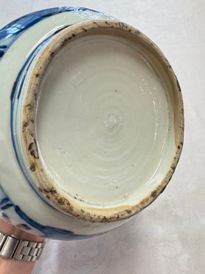 A Chinese blue and white kendi and a square flask, Wanli — photo 22