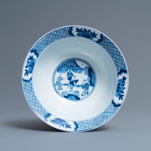 A Chinese blue and white 'klapmuts' bowl, Kangxi mark and of the period — 照片 6