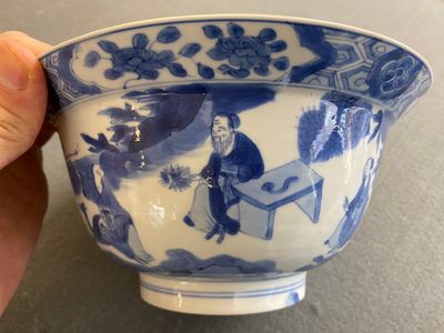 A Chinese blue and white 'klapmuts' bowl, Kangxi mark and of the period — 照片 10