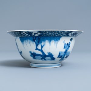 A Chinese blue and white klapmuts bowl with a battle scene, Chenghua mark, Kangxi — 照片 4