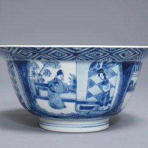 A Chinese blue and white klapmuts bowl with figural design, Kangxi mark and period — photo 1