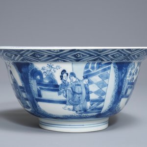 A Chinese blue and white klapmuts bowl with figural design, Kangxi mark and period — photo 2