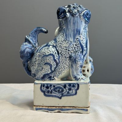 A Chinese blue and white ko-sometsuke 'Buddhist Lion' incense burner  — photo 7