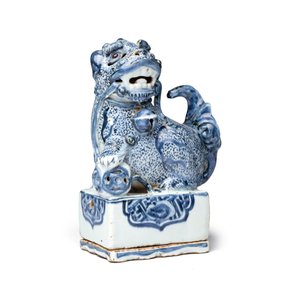 A Chinese blue and white ko-sometsuke 'Buddhist Lion' incense burner  — photo 1