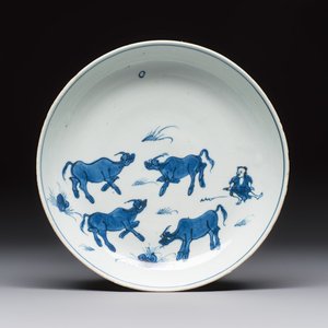 A Chinese blue and white ko-sometsuke 'Buffalo Herder' plate for the Japanese market, Tianqi — photo 1