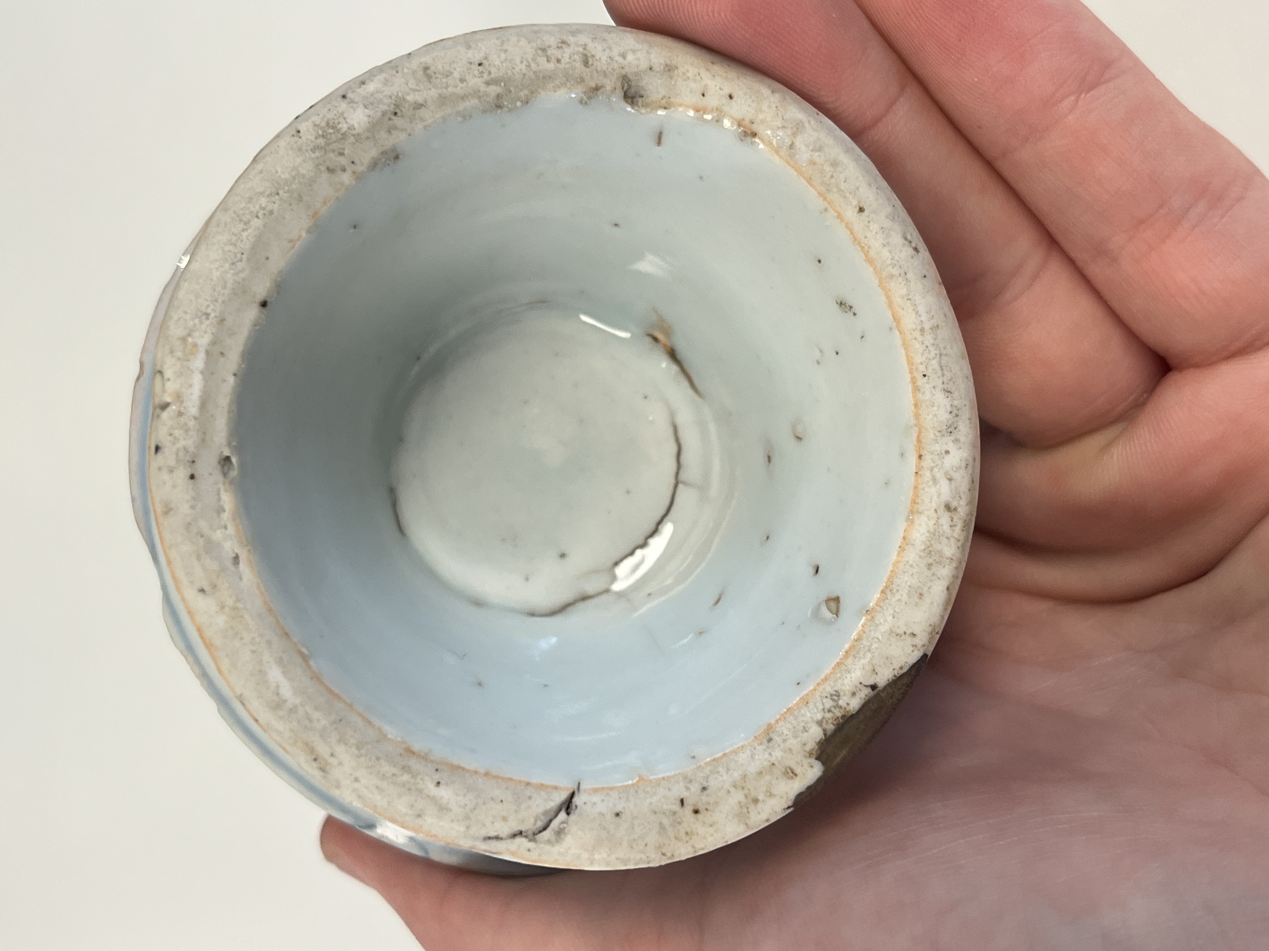 A Chinese blue and white ko-sometsuke incense burner — photo 14