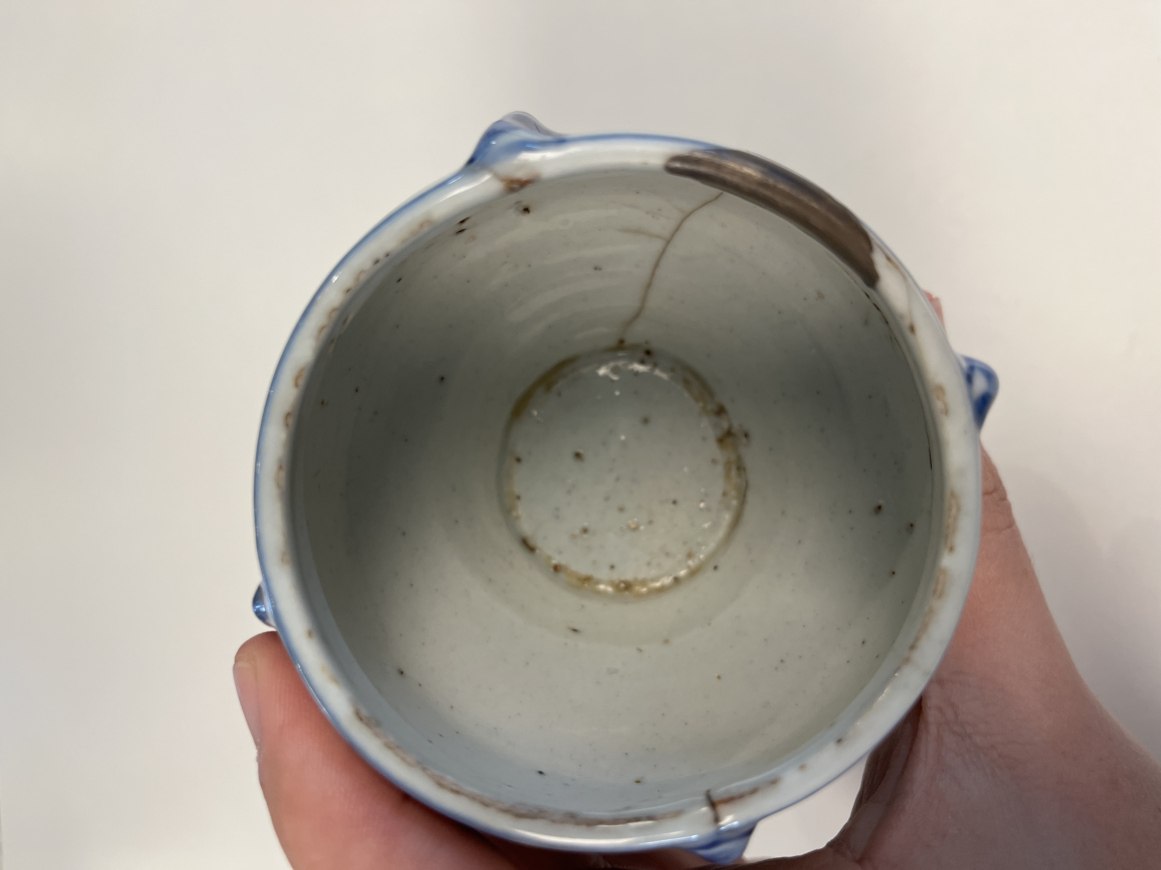A Chinese blue and white ko-sometsuke incense burner — photo 6